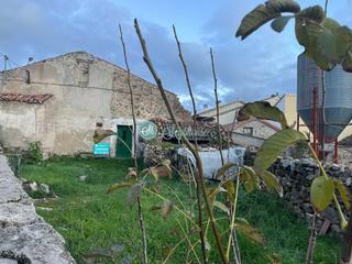 Maison à Área Rural. Casa en venta en revenga.