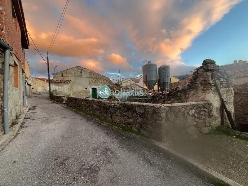 Foto 1fd7bf05-0dfe-4d74-9b95-8c48b662bb6a. Casa  en venta en revenga. en Área Rural Segovia