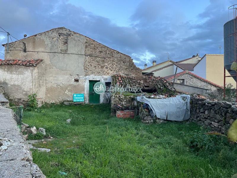 Foto 49a5185d-ddea-4694-94b7-dc887da48e1b. Casa  en venta en revenga. en Área Rural Segovia