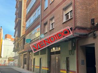 Pis a Caño Argales. Piso en venta en centro, 3 dormitorios.
