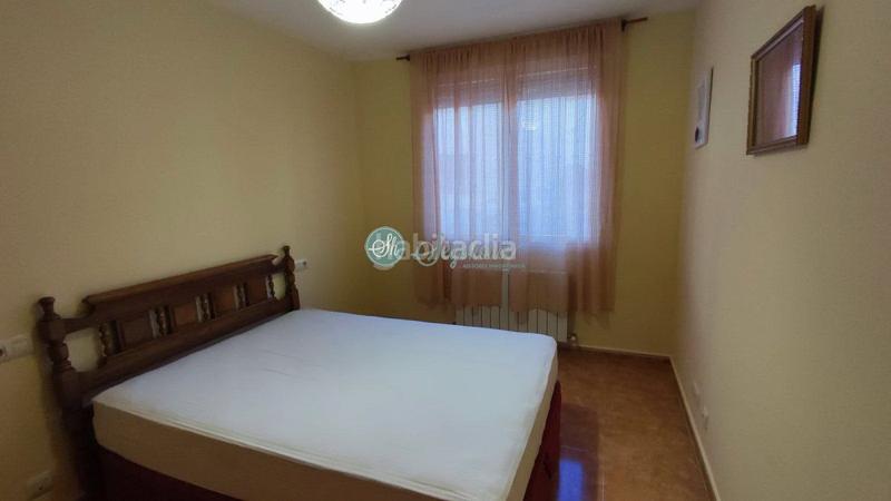 Foto 146f3261-cfd1-4734-89a4-ec4a1663bd1a. Flat with heating parking in Hontanares de Eresma