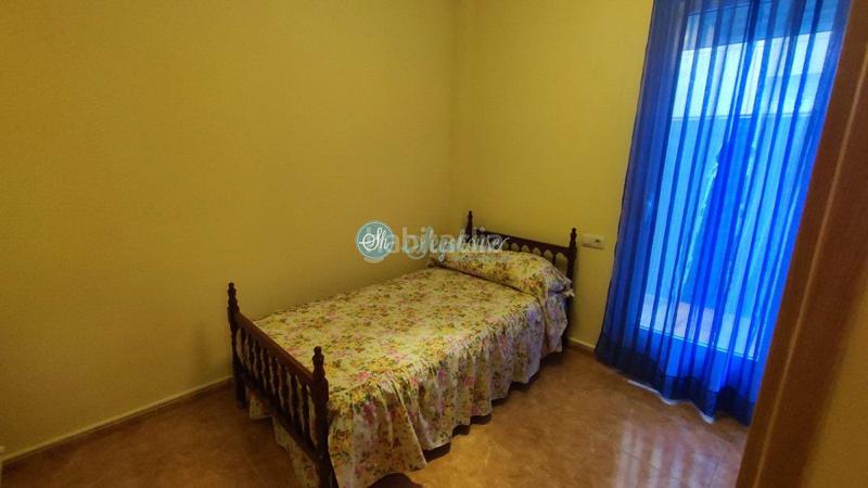 Foto aac55a03-1293-4e20-aa16-0f5e2bb0cbde. Flat with heating parking in Hontanares de Eresma