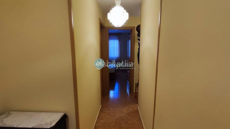 Foto d9fc4e97-2d55-484b-b7c1-b31d0f237ffb. Flat with heating parking in Hontanares de Eresma