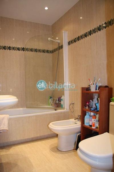 Foto 5824160d-5132-4ebc-818c-b0480241b38a. Appartement avec chauffage parking dans San Lorenzo - San Marcos Segovia