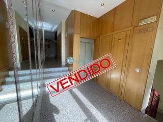 Pis a San Lorenzo - San Marcos. Piso en venta en vía roma, 2 dormitorios.