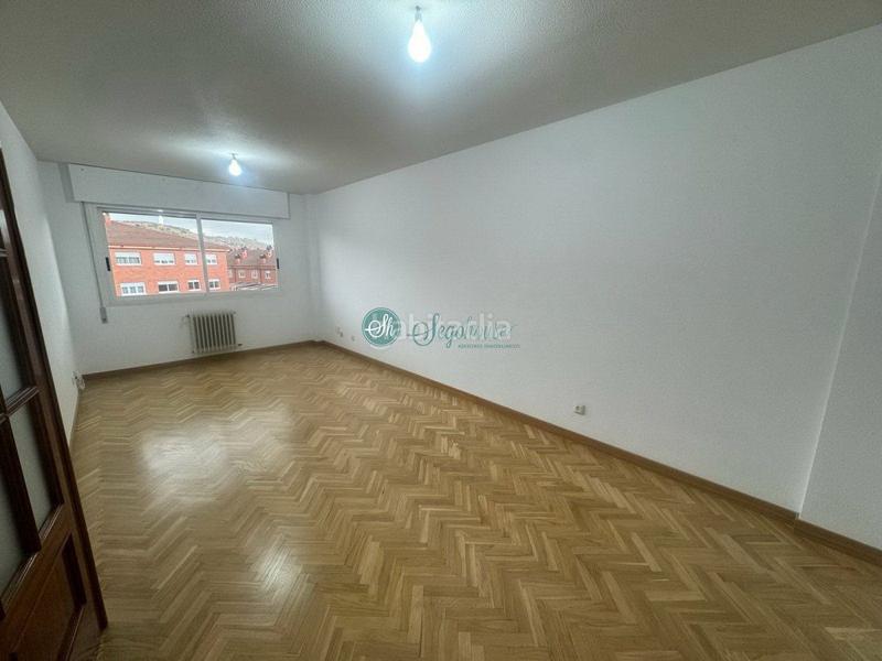 Foto 097a810b-1ae6-4886-a2d2-ed2e91a57603. Appartement avec chauffage dans Via Romana Segovia