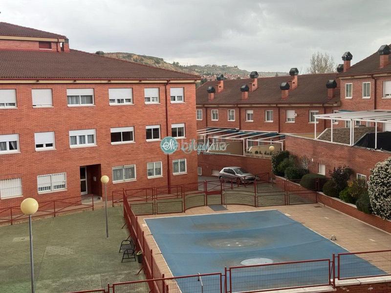 Foto 4d47ece0-9ca6-4455-92cd-19c8af82702d. Appartement avec chauffage dans Via Romana Segovia