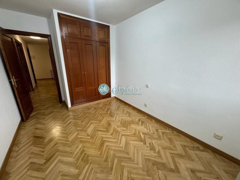 Foto 9b84507a-2231-4e86-8ff5-4da08963d188. Appartement avec chauffage dans Via Romana Segovia