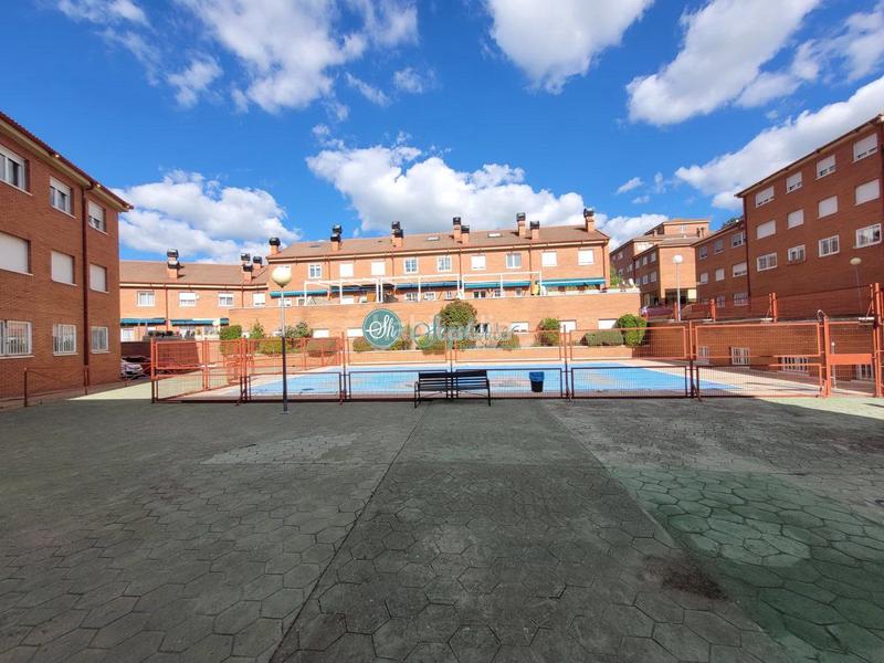 Foto 36fb5087-d3ce-4eec-a38c-094166c1860c. Apartament amb calefacció piscina a Via Romana Segovia