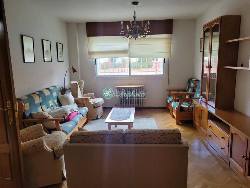 Foto 995a4377-42f0-4154-9ce2-c9d84f6bd1f0. Apartament amb calefacció piscina a Via Romana Segovia