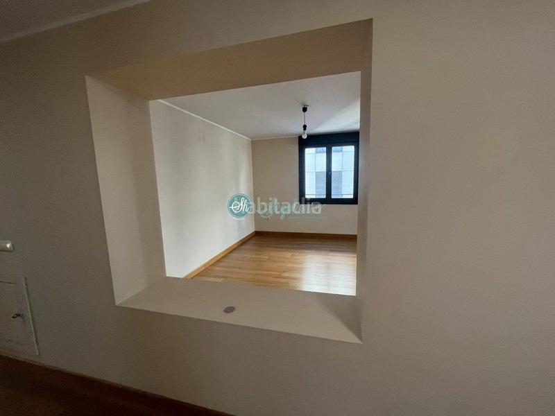 Foto 3c9ef073-13b9-49e9-b716-100a766583b5. Appartamento con parcheggio in Sector Plaza de Toros Segovia