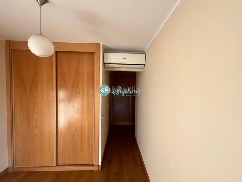 Foto e7fa52d4-43b1-4a5d-be42-2ba049822b19. Appartamento con parcheggio in Sector Plaza de Toros Segovia