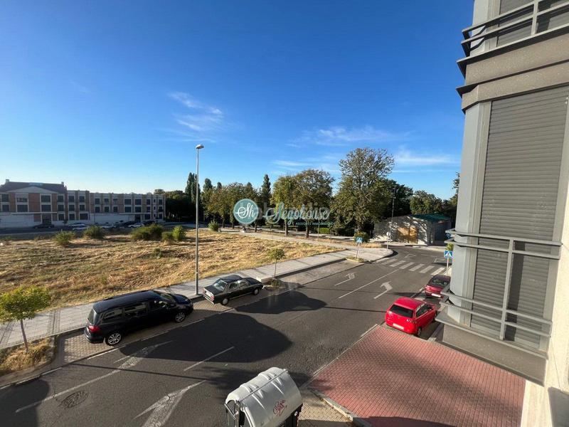 Foto fa67a1f7-8edc-4e89-a3f5-2cf0b332f317. Appartamento con parcheggio in Sector Plaza de Toros Segovia