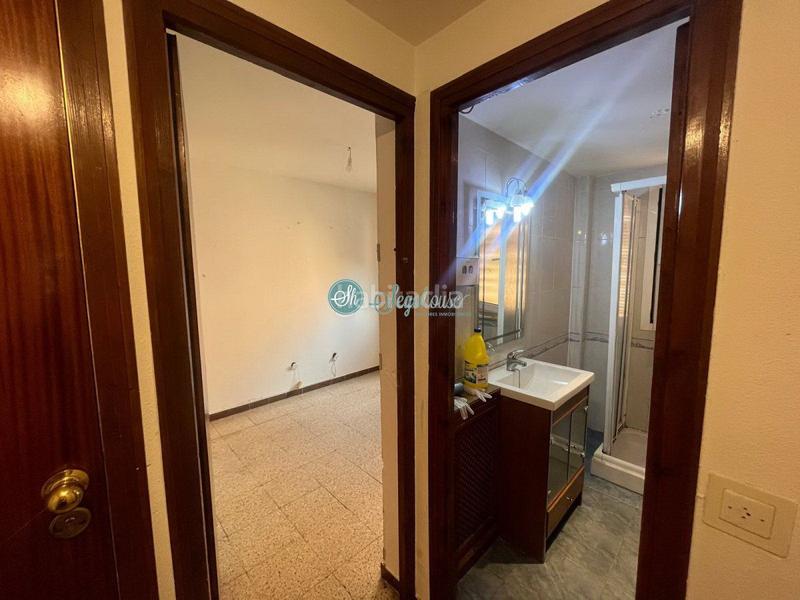 Foto cdd7fdb1-b743-4939-b561-09546ef44bb7. Piso  en venta en vía roma, 4 dormitorios. en Segovia