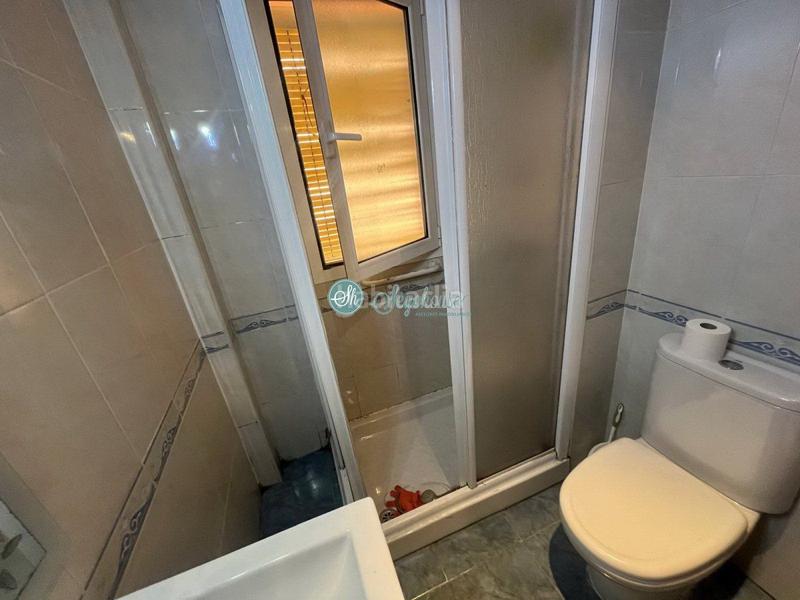 Foto dd0b7c31-4dff-4970-aa5e-21d9af3c3509. Piso  en venta en vía roma, 4 dormitorios. en Segovia