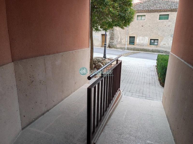 Foto 2985aee4-3b84-4ae1-ba36-7dcd19c123df. Piso  en venta , 3 dormitorios. en Palazuelos de Eresma