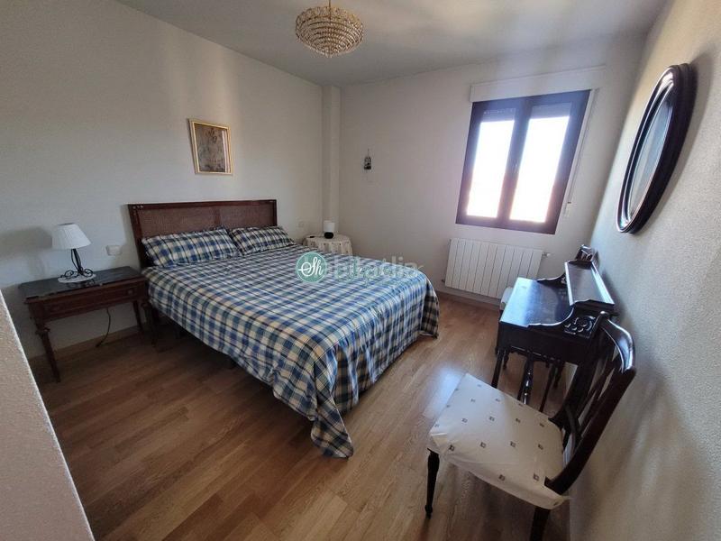 Foto 785dd506-f540-426e-9629-5de5269e6adf. Piso  en venta , 3 dormitorios. en Palazuelos de Eresma