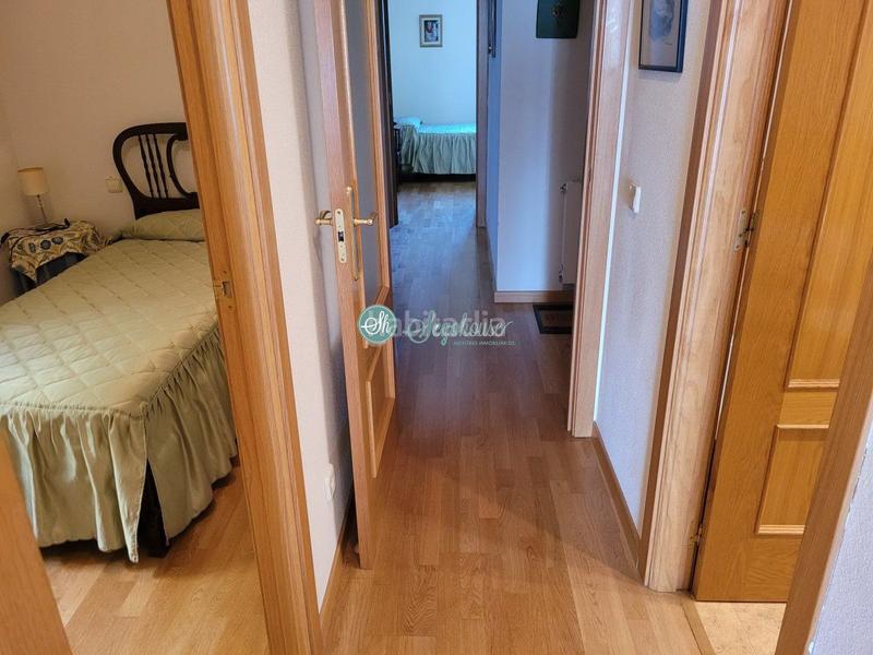 Foto 7db8eb38-2308-4a40-82f1-e84f7e2ebe00. Piso  en venta , 3 dormitorios. en Palazuelos de Eresma