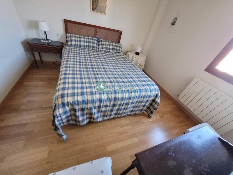 Foto cbb410b0-46dd-474c-a74f-e8227a980f6b. Piso  en venta , 3 dormitorios. en Palazuelos de Eresma