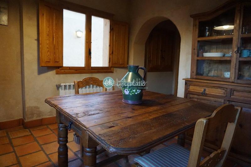 Foto 1a3602ff-950a-4648-8b42-d91fa342f0e8. Casa amb calefacció aparcament a Orejana