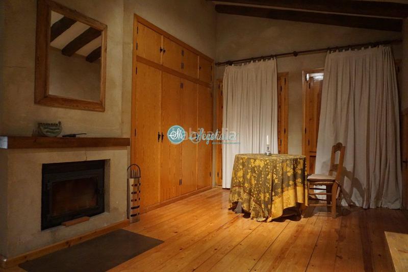 Foto 2c8fd9aa-1348-4b82-9412-1ea4f5b82865. Casa amb calefacció aparcament a Orejana