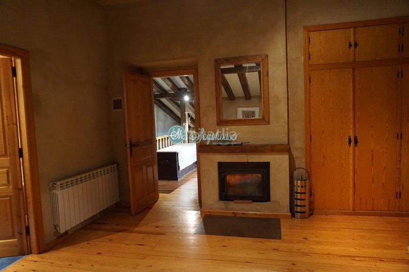 Foto 2d971d16-c968-48e8-9849-cefc0fdf0a5c. Casa amb calefacció aparcament a Orejana