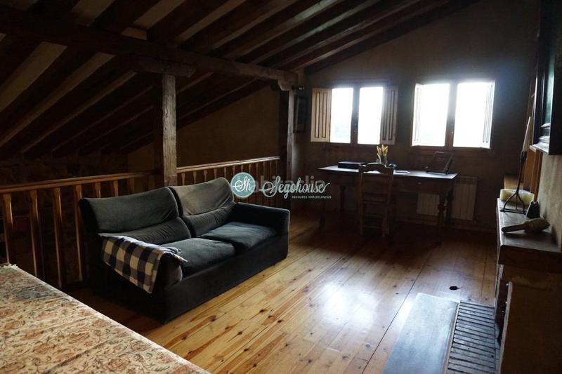 Foto 8b792192-d040-4865-9b02-646fce5048e2. Casa amb calefacció aparcament a Orejana