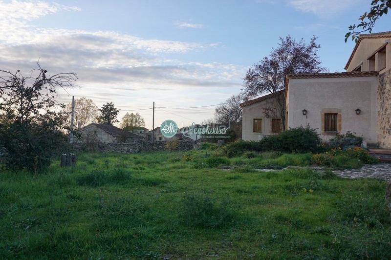 Foto 9eca3f4c-bcbd-4fde-afb8-36bd66305a87. Casa amb calefacció aparcament a Orejana