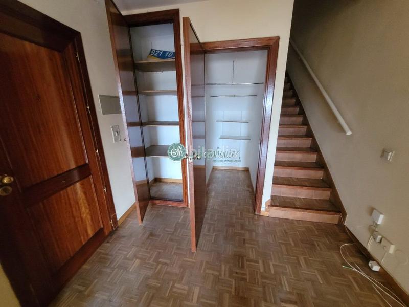 Foto 2daae5a9-9a56-48ed-bfa9-efef7c927a73. Pis a Via Romana Segovia