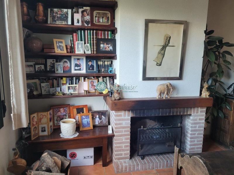 Foto 4d336656-b8ec-413f-a0c1-f5a957a16bbb. Maison avec chauffage parking piscine dans Espirdo