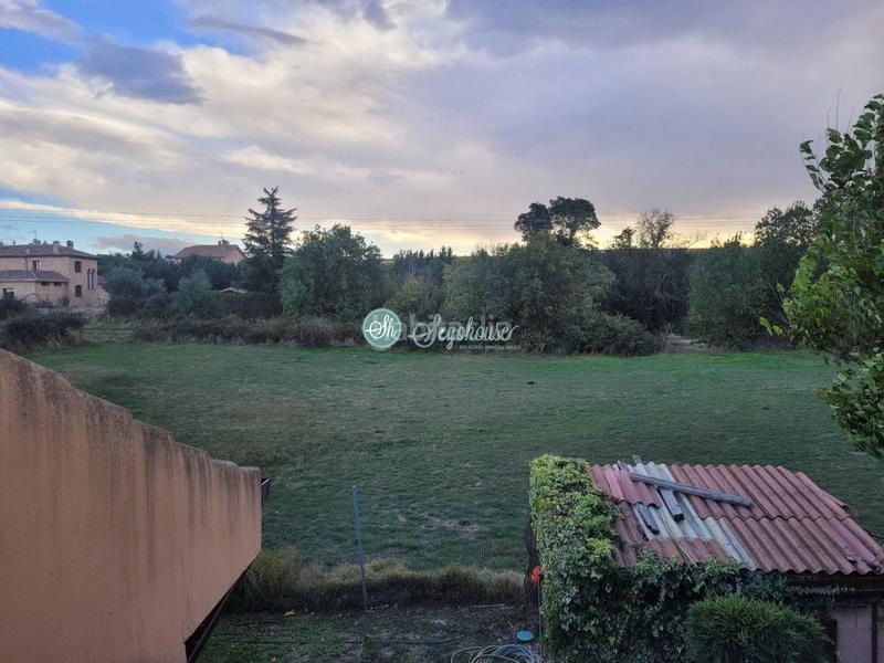 Foto 6ba1cf17-f904-44b8-9922-d5f1b49b3714. Maison avec chauffage parking piscine dans Espirdo