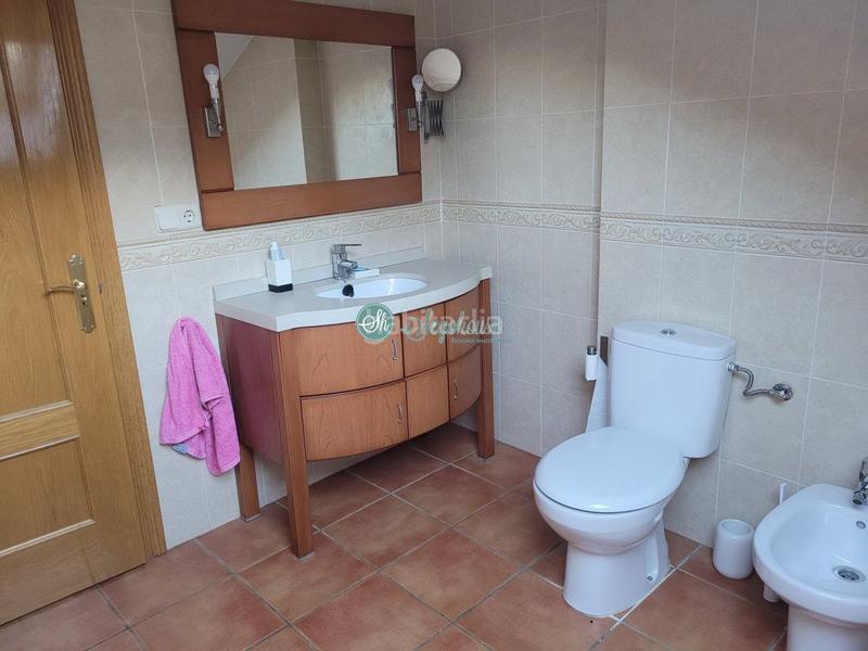 Foto d6e43573-1c57-4771-8364-6f437e10da1f. Maison avec chauffage parking piscine dans Espirdo