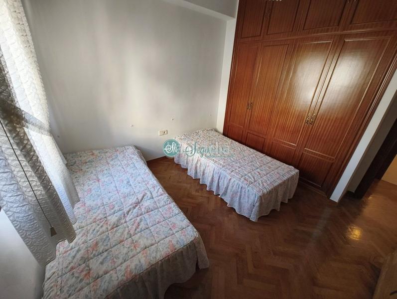 Foto 6fa94b74-5e94-46ff-bd79-c6a9fea9517d. Piso  en venta en centro universidad, 3 dormitorios. en Segovia