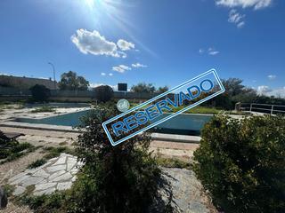 Xalet a Trescasas. Chalet en venta en trescasas.