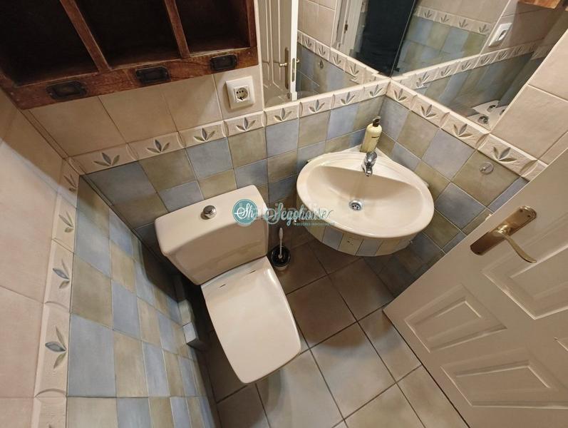 Foto a9f26e9d-934f-4169-b38a-c13d417a7f87. Appartamento con riscaldamento in El Cerro - Ctra. De San Rafael Segovia