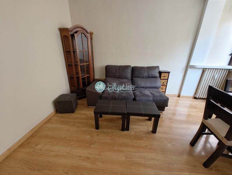 Foto c320b7e6-e707-48a7-b248-e922af851a04. Appartamento con riscaldamento in El Cerro - Ctra. De San Rafael Segovia