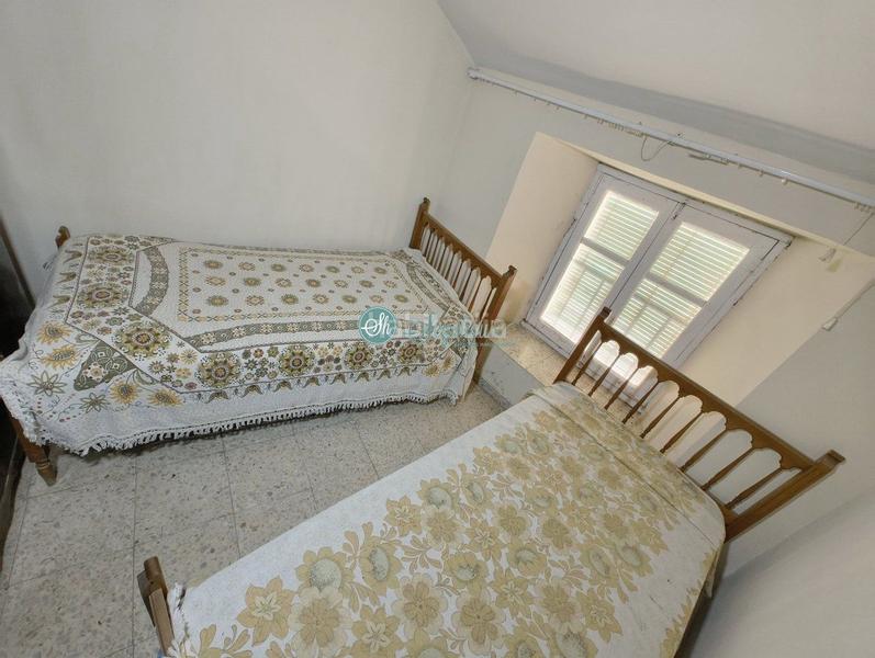 Foto 24b6b010-51c1-4c6f-98b5-d74850fa4767. Casa amb aparcament a Basardilla