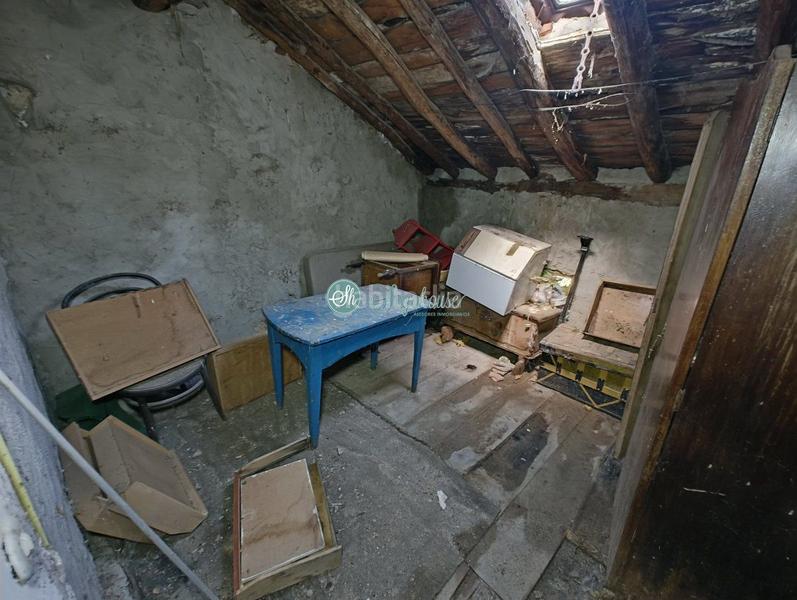 Foto 262b924e-ce14-4221-a9bf-9099958396e5. Casa amb aparcament a Basardilla