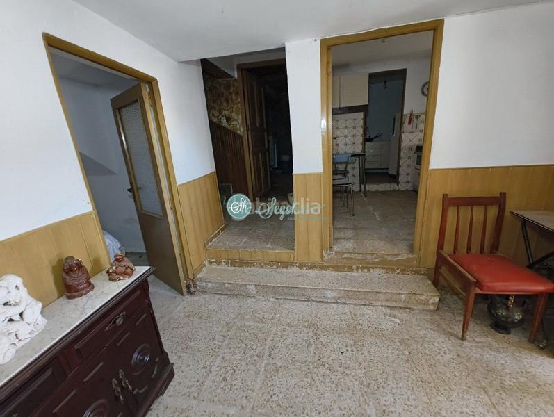 Foto 35bd18c5-483e-46da-b673-2a9cb8b7bd80. Casa amb aparcament a Basardilla