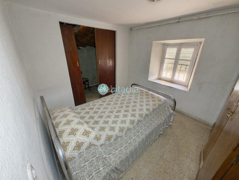 Foto 91b95329-9b8a-467f-9890-38b1aebbc684. Casa amb aparcament a Basardilla