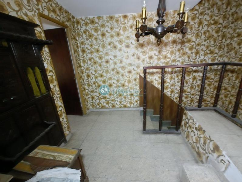 Foto b8a038c4-70de-452d-b56e-617081ba23de. Casa amb aparcament a Basardilla