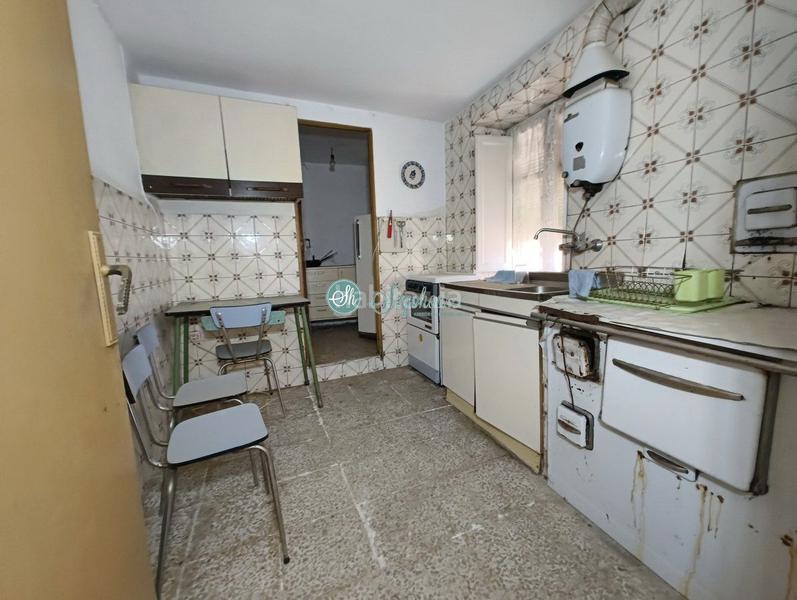 Foto ec6252b1-2875-4a37-a0fb-3922ddcdcc70. Casa amb aparcament a Basardilla