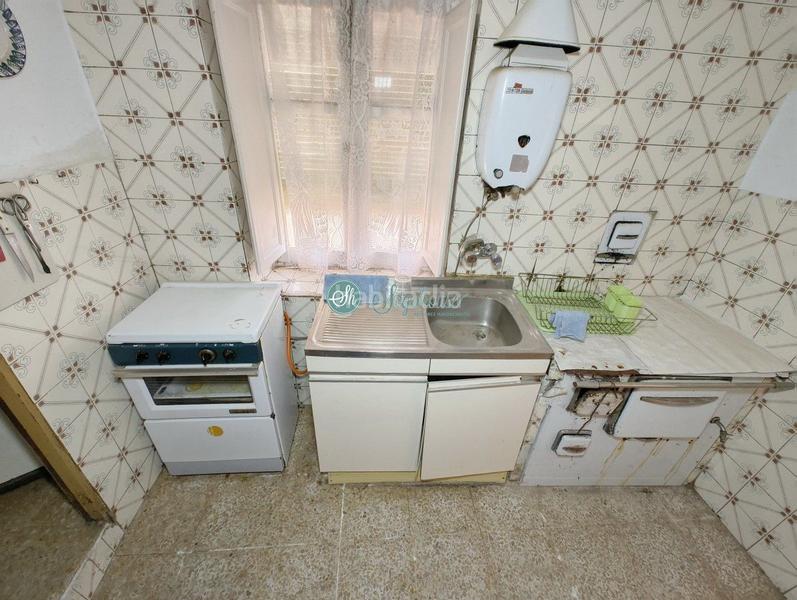 Foto f22fbe50-45c4-4b6f-b4d4-76e60c5ac9ff. Casa amb aparcament a Basardilla