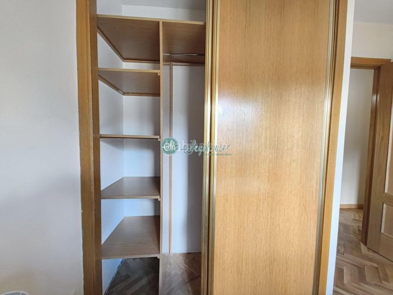 Foto 5282d2a5-471c-4c2a-8f42-2002c3b1ed2a. Piso  en venta en san lorenzo, 2 dormitorios. en Segovia