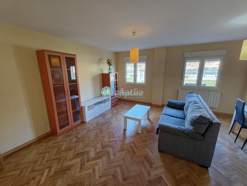 Foto 66e1dcc8-37d3-424e-867e-28b53ad5193d. Piso  en venta en san lorenzo, 2 dormitorios. en Segovia