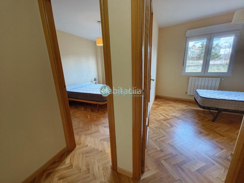 Foto 69989fa8-c4f8-4fab-943a-7cf99bcbc0e9. Piso  en venta en san lorenzo, 2 dormitorios. en Segovia
