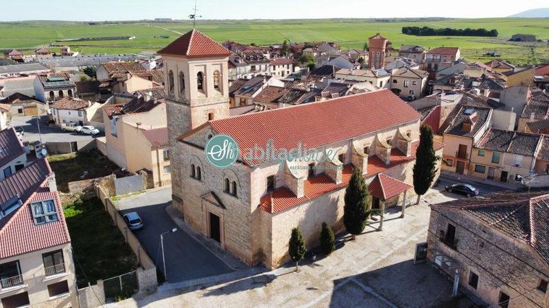 Foto 02b18cec-7b63-48af-9ba0-41198bd34db0. Terrain résidentiel dans Área Rural Segovia