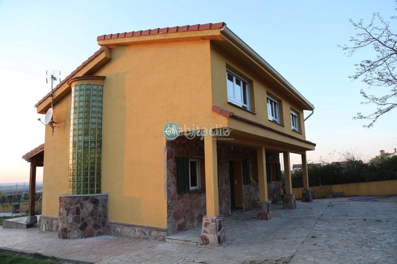 Foto 1edb9966-70a4-4126-a496-954c0c780951. Maison avec chauffage dans Otero de Herreros