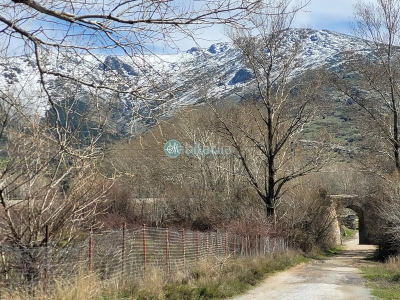 Foto 3d4fe6f6-f96b-4b7f-bdaa-9add283b2f0e. Maison avec chauffage dans Otero de Herreros