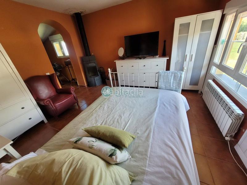 Foto 477103a7-c3d0-448b-96d2-d32e153c4eda. Maison avec chauffage dans Otero de Herreros